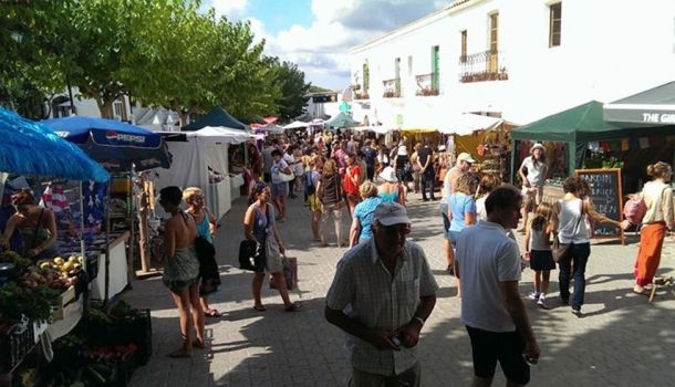 Sant Joan Street Market