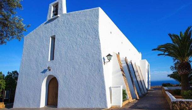 Iglesia de  Es Cubells – Nuestra Sra. del Carmen