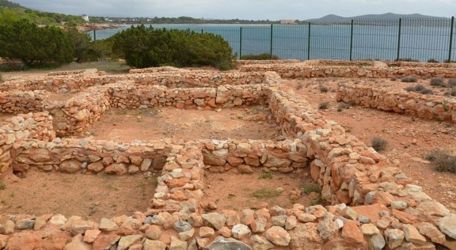 Asentamiento fenicio de Sa Caleta